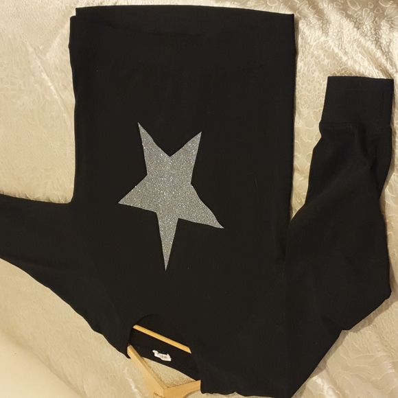 Black long sleeve top. 100 percent cotton. - Picture 6 of 6